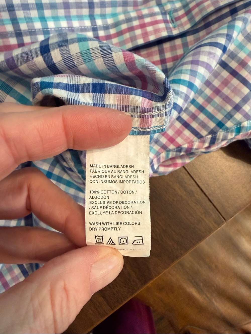 Izod Men's Premium Essentials Blue and Pink Plaid Button-Down Shirt Medium - Picture 7 of 14